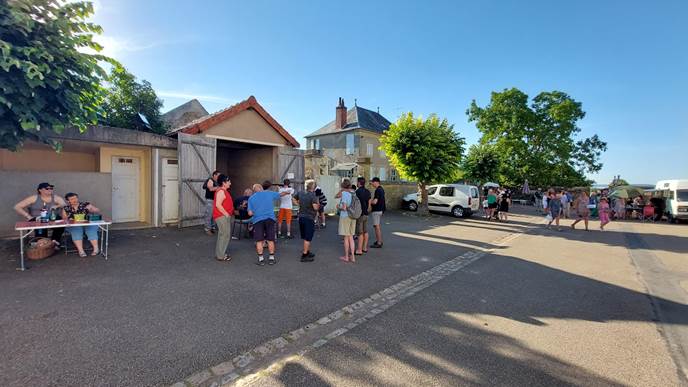Une image contenant ciel, route, extrieur

Description gnre automatiquement
