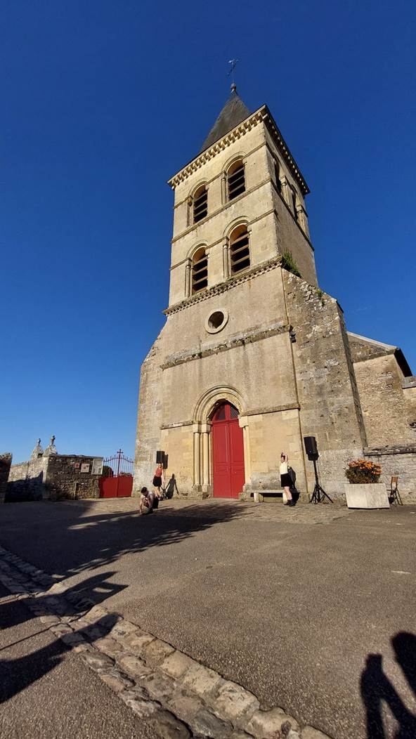 Une image contenant plein air, b�timent, ciel, tour

Le contenu g�n�r� par l�IA peut �tre incorrect.